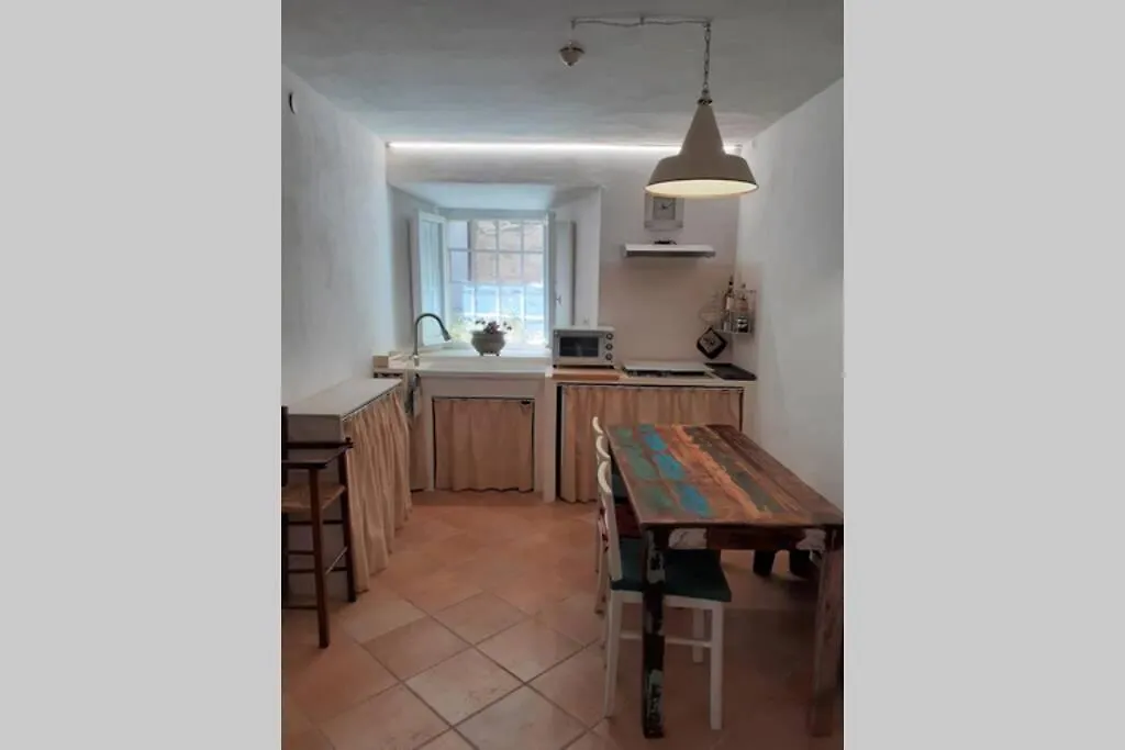 La Casa Al Castello - Arcidosso Apartment 0*,  Italy